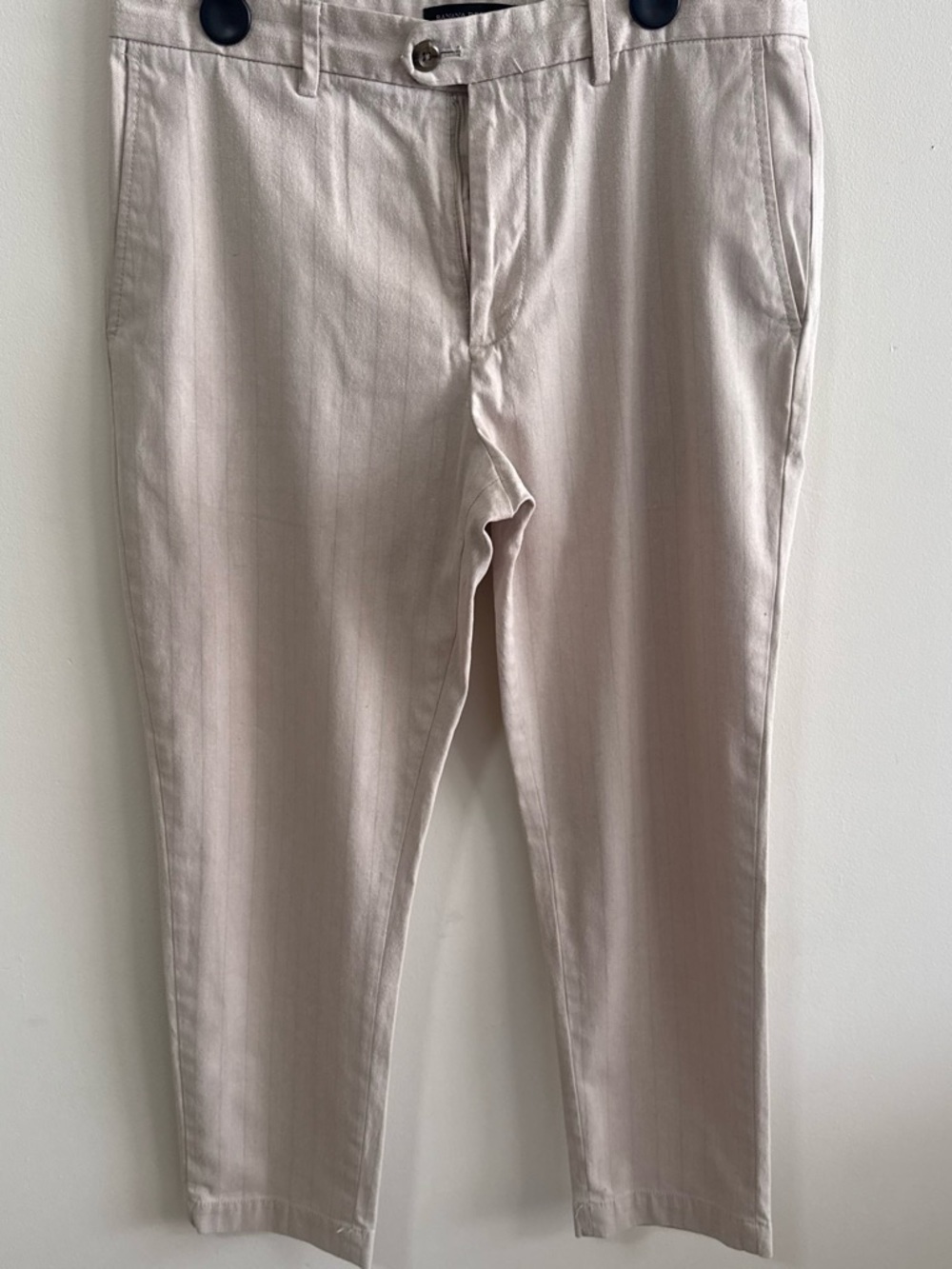Banana Republic Men's Slim-Tapered Casual Chinos in Beige Cotton-Polyester 31x30
